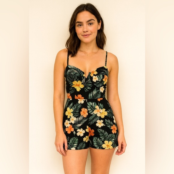 wild fable Pants - Wild Fable Tropical Floral Romper Size Small